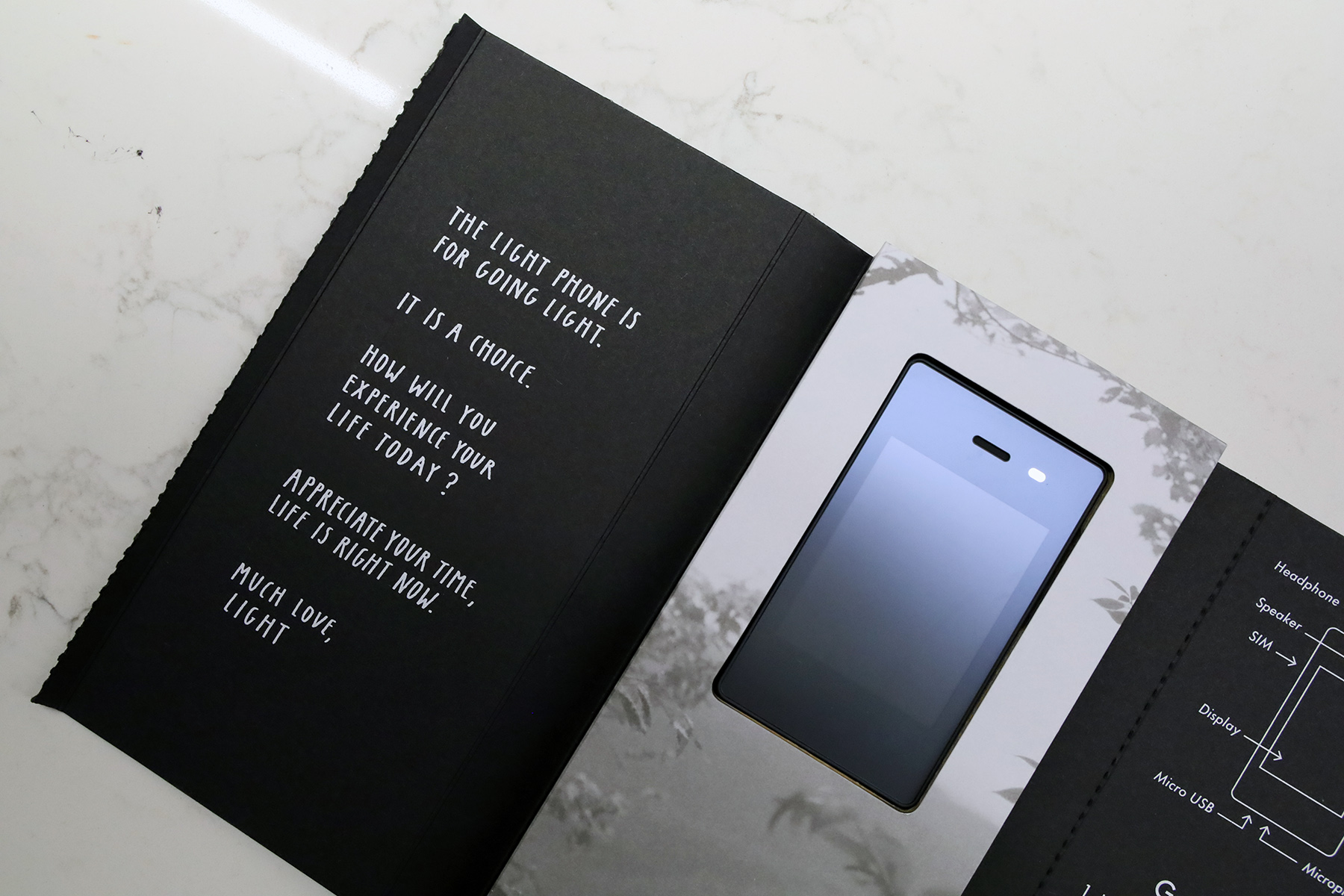 mekanisme betale sig I udlandet The Light Phone II's new idea of phone minimalism | Engadget