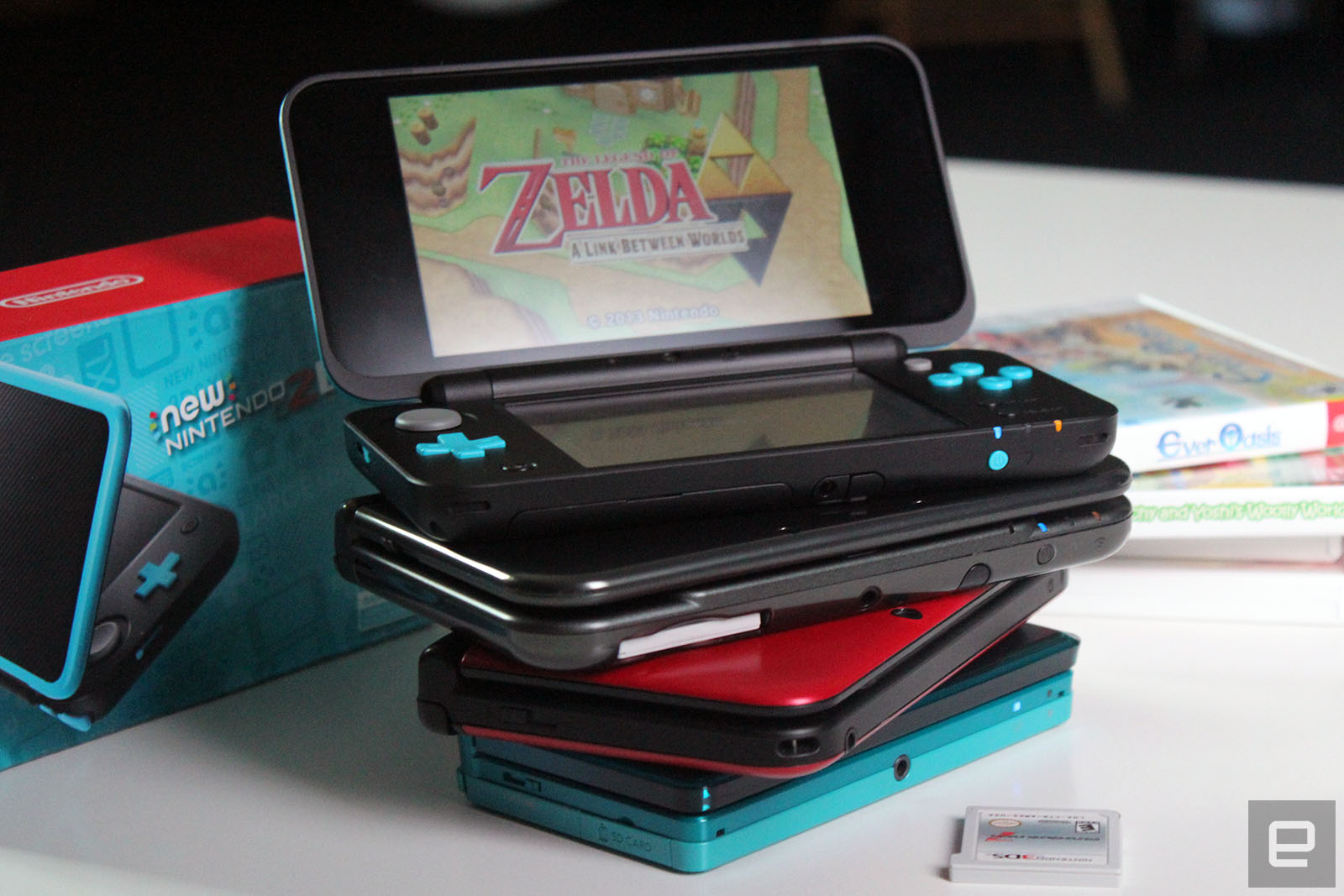 Nintendo S New 2ds Xl Is The Closest You Ll Ever Get To A 3ds Xl Lite Engadget