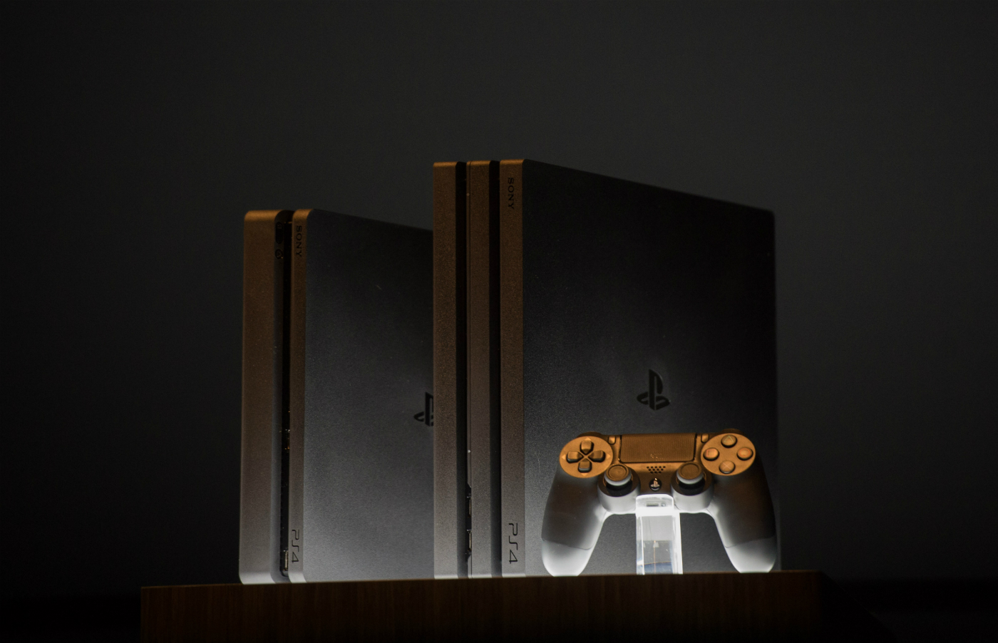 The Ps4 Pro As Explained By The Man Who Designed It Engadget
