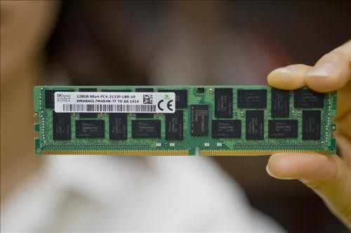 SK Hynix ya tiene su módulo RAM DDR4 de 128 GB