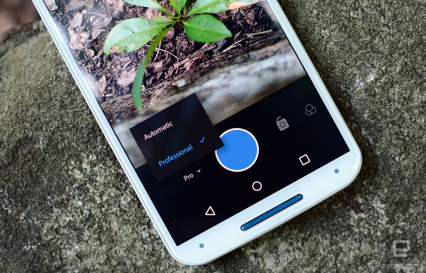 アドビ Iphoneおよびipad版lightroomアプリにraw直接編集機能を追加 Android版もアップデート Engadget 日本版