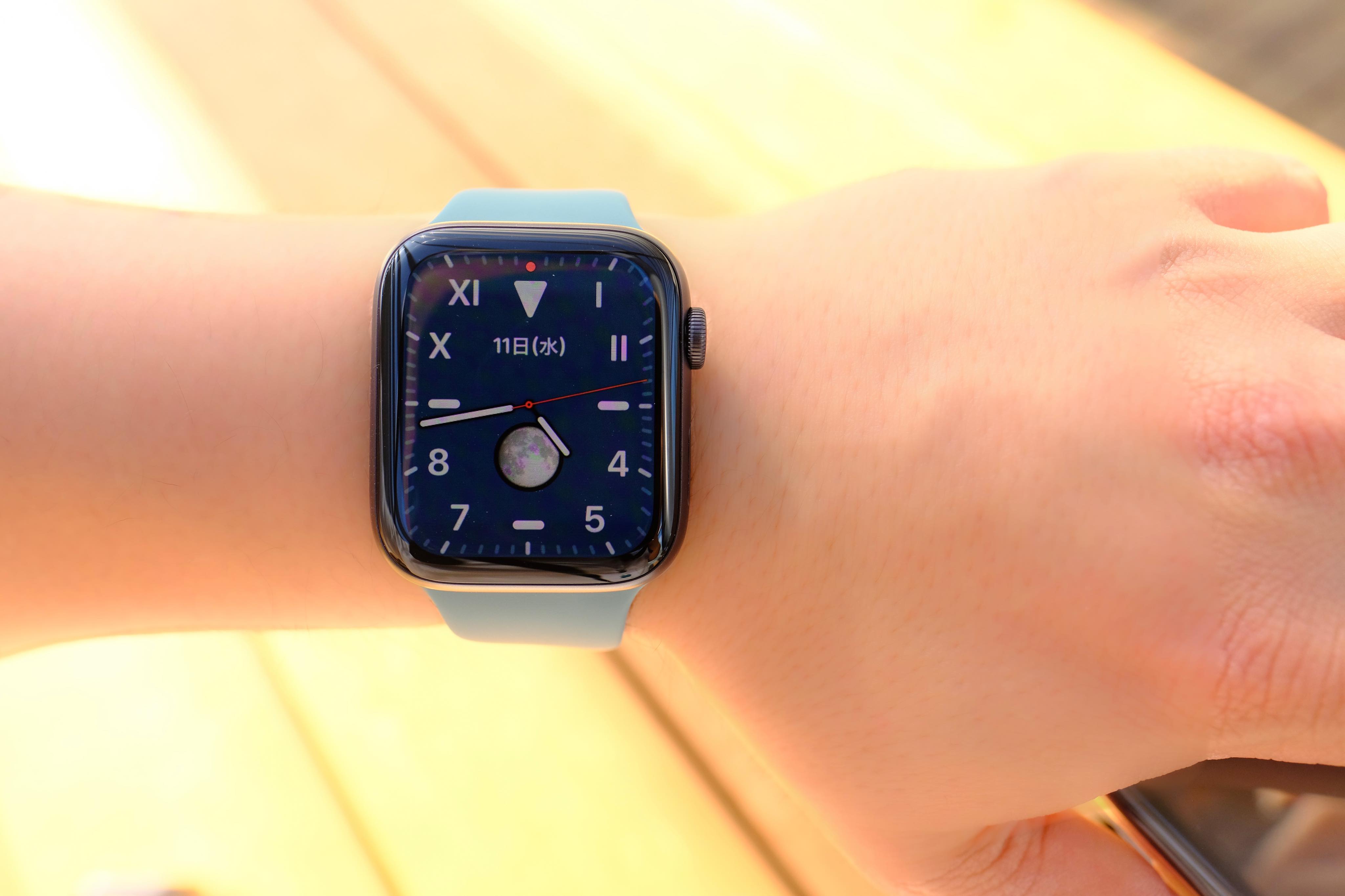 Apple Watch Series 5実機レビュー。新型ディスプレイの威力が魅力的すぎて全ユーザー買い替え推奨（松村太郎