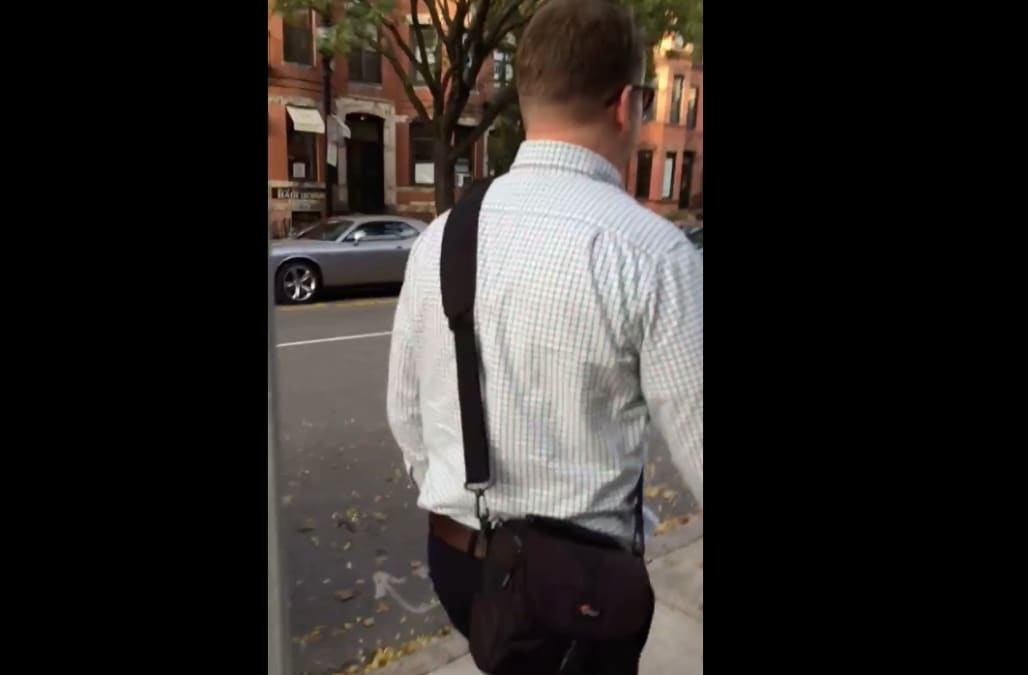 Must Watch Woman Confronts Man Who Was Reportedly Secretly Filming Her 4231