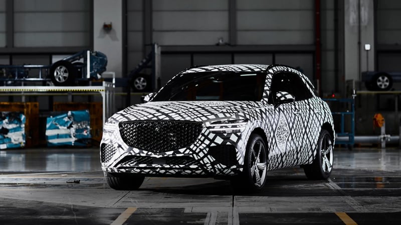 Genesis previews 2021 GV70 SUV with official spy shots