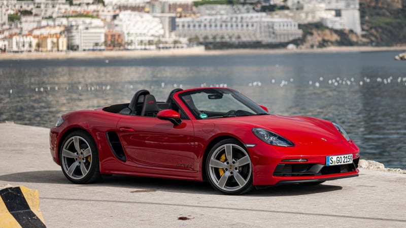photo of 2021 Porsche 718 Cayman and Boxster GT4, Spyder, GTS 4.0 gain optional 7-speed PDK image