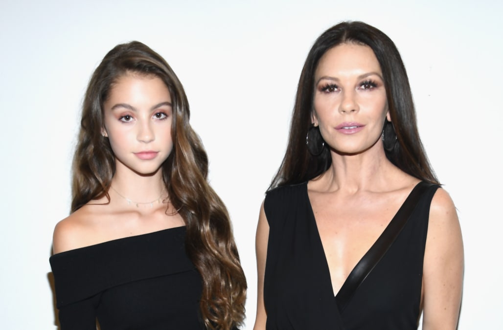 Catherine Zeta-Jones' daughter Carys poses with lookalike mom, talks ...