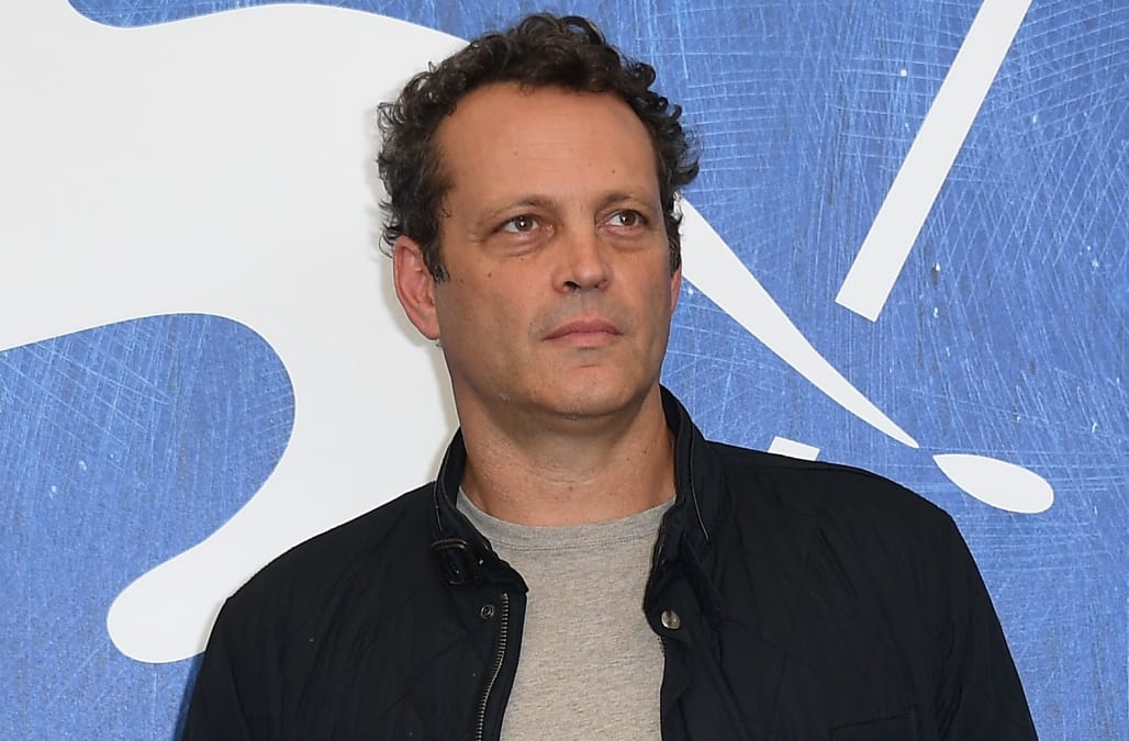 Vince Vaughn steps out in a wig on 'Ellen' after going bald: Watch!
