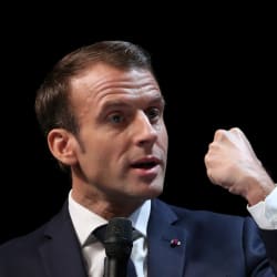 Macron promet la 