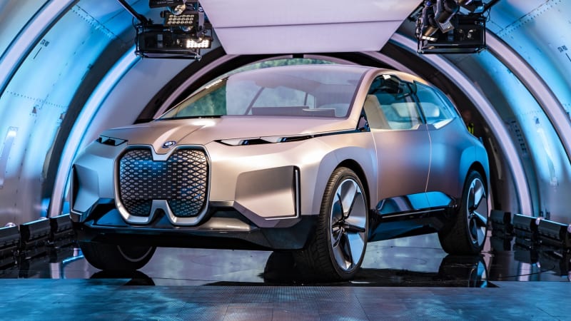 photo of BMW Vision iNext concept unveiled, previews EV for 2021 image