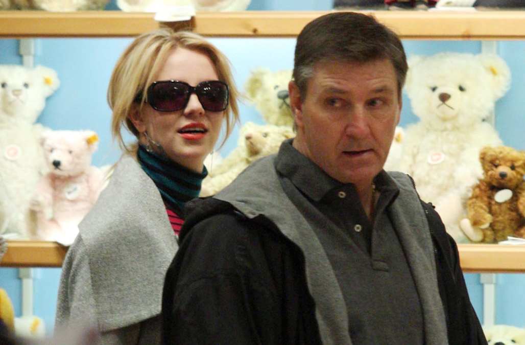 Britney Spears' dad Jamie temporarily wants out as her ...