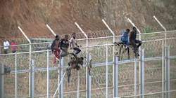 Plus de 600 migrants entrent de force dans la ville espagnole de Ceuta, au