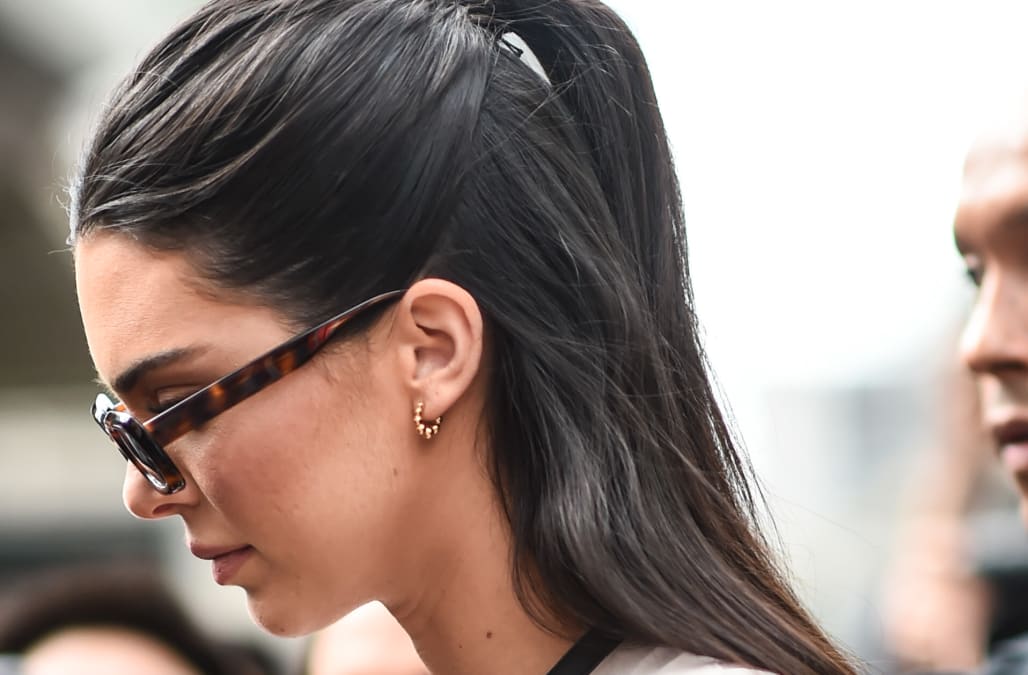 These Are The Sunglasses Kendall Jenner Cant Stop Wearing