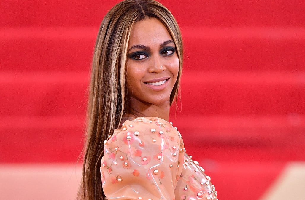 Why Beyonce Isn T Attending The 18 Met Gala Exclusive Aol Entertainment