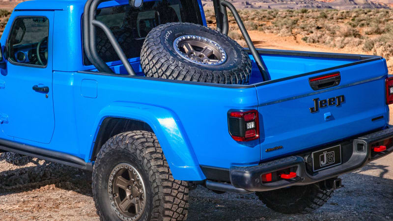 2020 Jeep Gladiator Bed Liner - Supercars Gallery