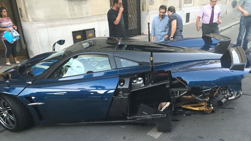 Beautiful blue Pagani Huayra Pearl crashes hard in Paris - Autoblog