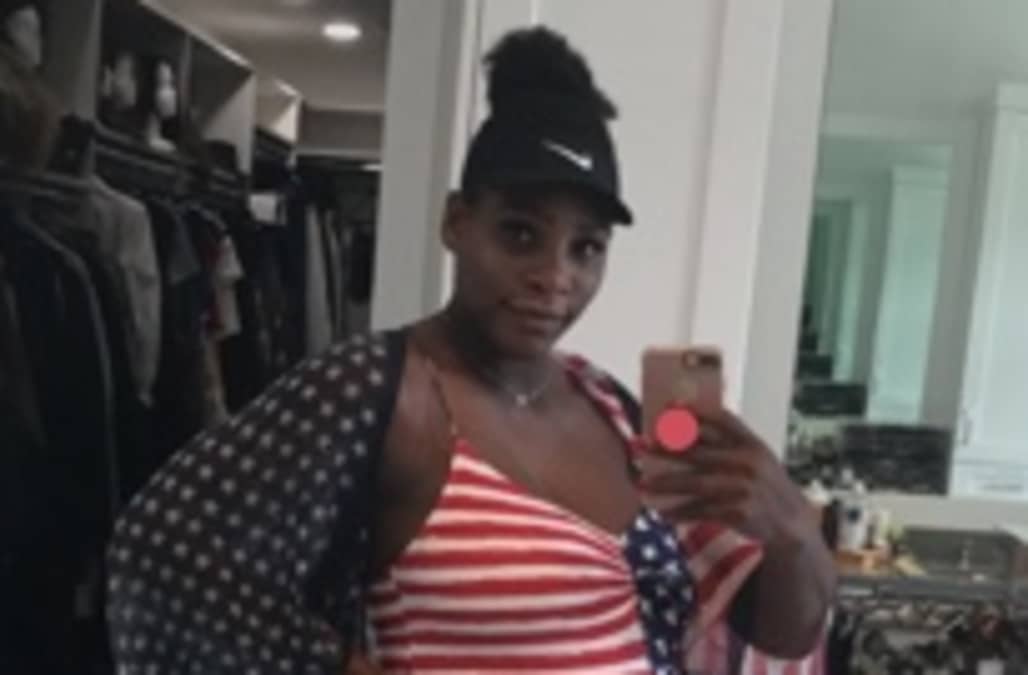 Pregnant Serena Williams shows growing baby bump in American flag swimsuit -- see the patriotic pics! - AOL