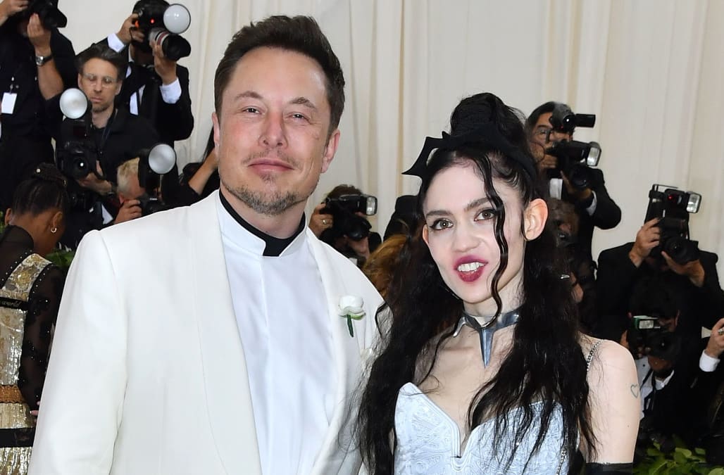 http%3A%2F%2Fo.aolcdn.com%2Fhss%2Fstorage%2Fmidas%2F7079451e7716ce40ffc079ea57b0fa69%2F0%2Felon-musk-and-grimes-arrive-for-the-2018-met-gala-on-may-7-at-the-picture-id955815414