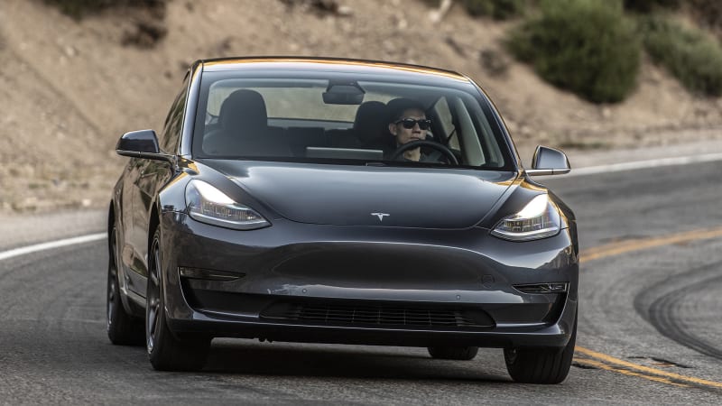 Tesla Model 3 Loses Consumer Reports Rating Over Owner