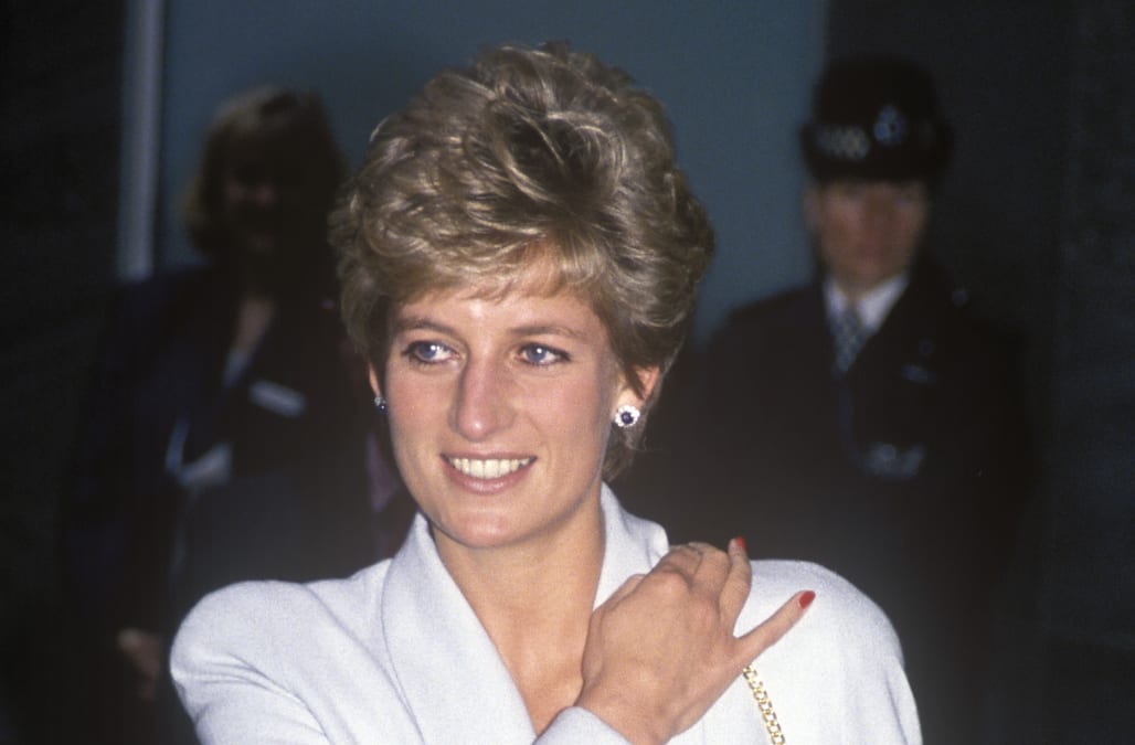 Princess Diana was nervous about kissing Kevin Costner in a possible ...