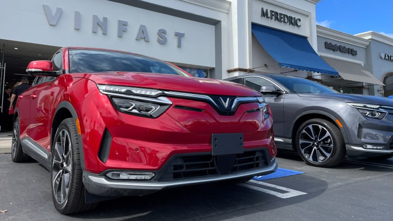 VinFast delays US electric vehicle plant operations until 2025