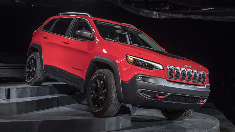 2019 Jeep Cherokee base model costs less, but other prices jump