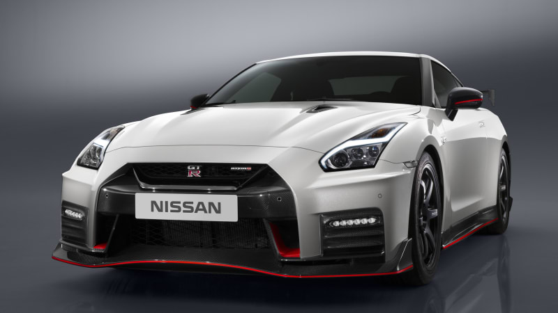 17 Nissan Gt R Nismo Somehow Still A Bargain At 176 585