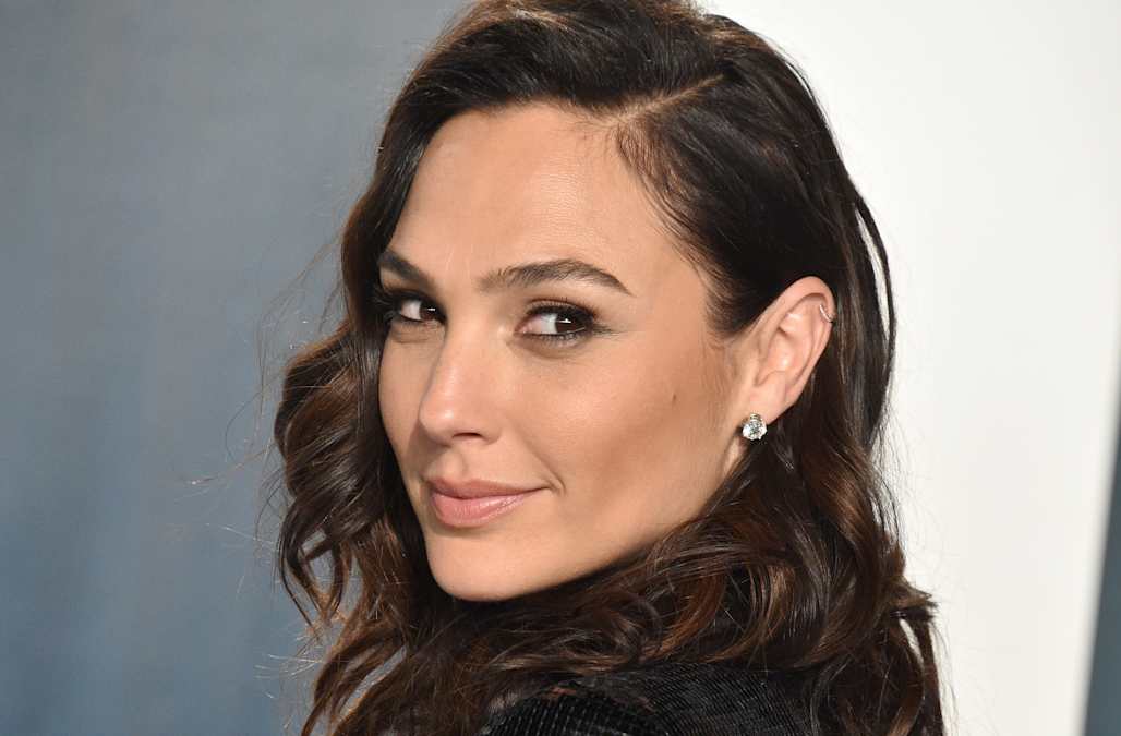 Gal Gadot Steps Into 75 Aldo Shoes For Vanity Fair Oscar After Party Aol Entertainment Good photos will be added to photogallery. https www aol com article entertainment 2020 02 10 gal gadot steps into dollar75 aldo shoes for vanity fair oscar after party 23922817