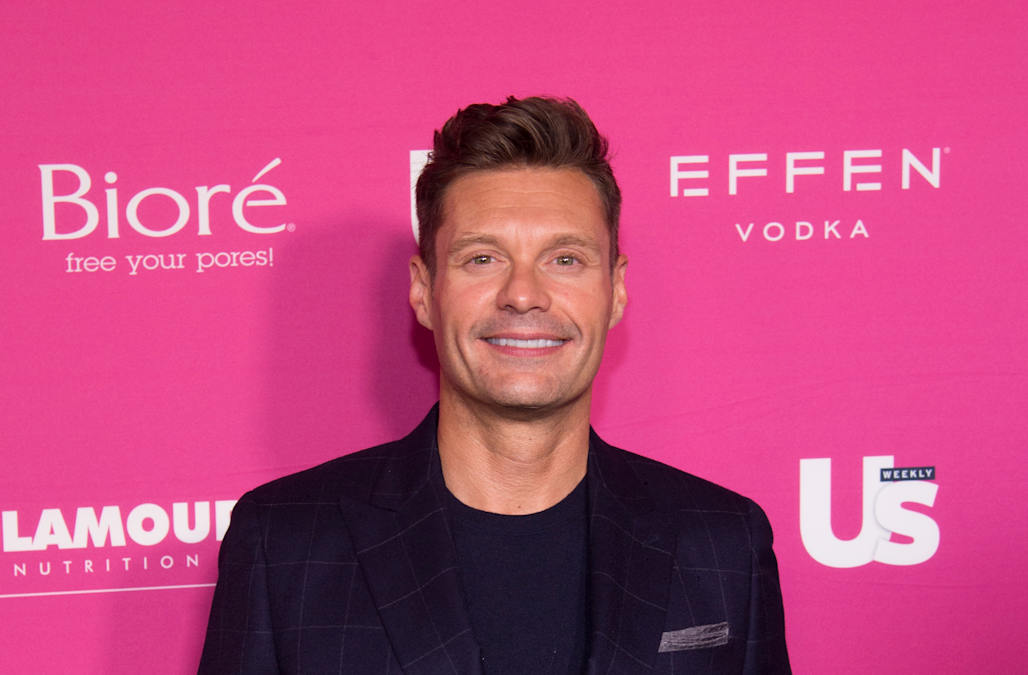 Ryan Seacrest Isn T Feeling Pressure From Family To Get Married Here S The Funny Reason Why Exclusive Aol Entertainment (back l to r) meredith seacrest, ryan seacrest, connie seacrest, sandra l. https www aol com article entertainment 2018 12 03 ryan seacrest isnt feeling pressure from family to get married heres the funny reason why exclusive 23607454