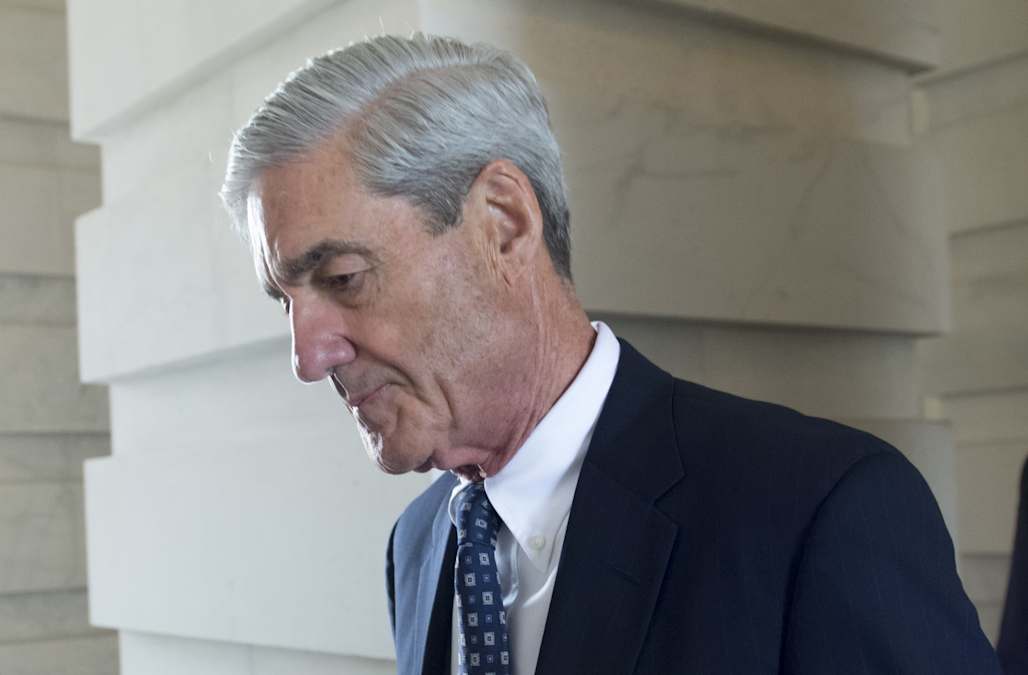 Mueller Obtains Tens Of Thousands Of Trump Transition Emails Aol News