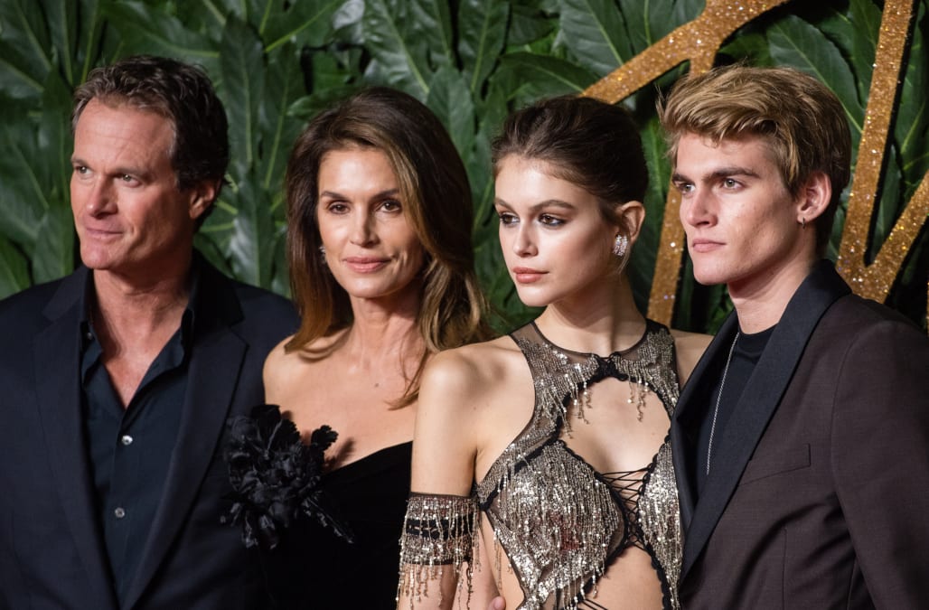 Sorry Mom Cindy Crawfords Son Presley Gerber Reveals New Face Tattoo 0827