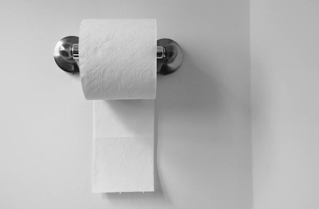 Confirmed This Is How You Should Hang Your Toilet Paper Aol