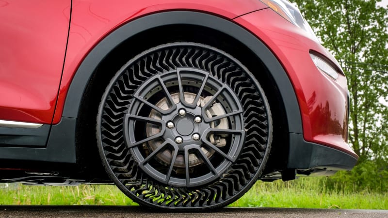 Airless tire makers hope for breakout moment with autonomous driving