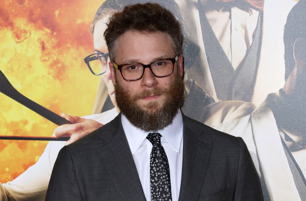 Seth Rogen Shaved His Signature Beard Got A Sexy Haircut And Is Edging Into Chris Pratt Territory Aol Entertainment