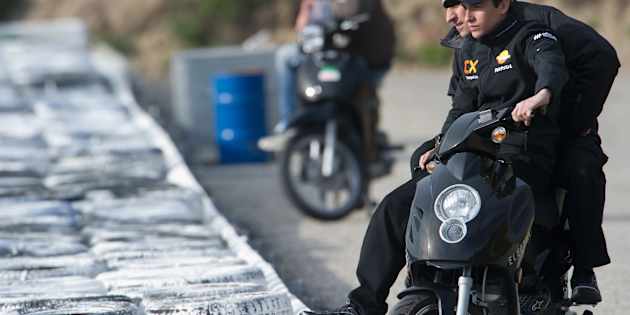 Sì agli scooter 125 su autostrade e tangenziali. Ma soli i maggiorenni
