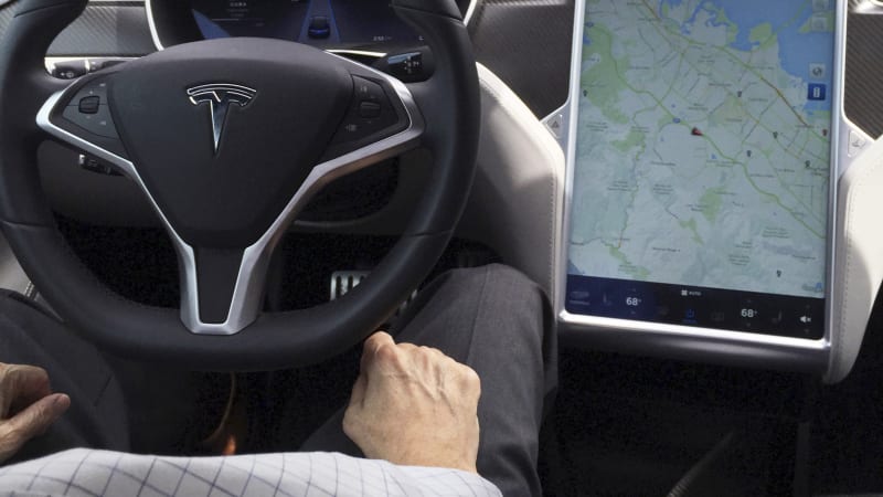 photo of Tesla 'Autopilot' name is deceptive, two consumer groups tell feds image