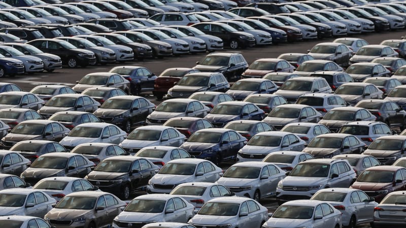 Russia war keeps threatening to escalate auto prices, shortages
