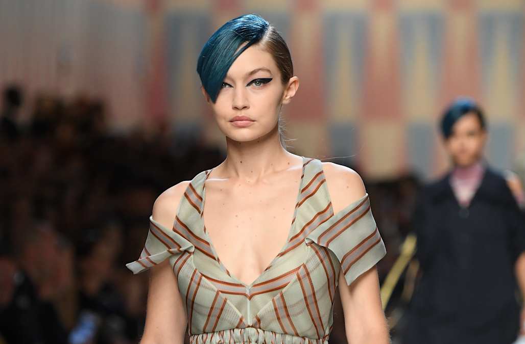 Kendall Jenner Bella Hadid And More Hit The Runway For