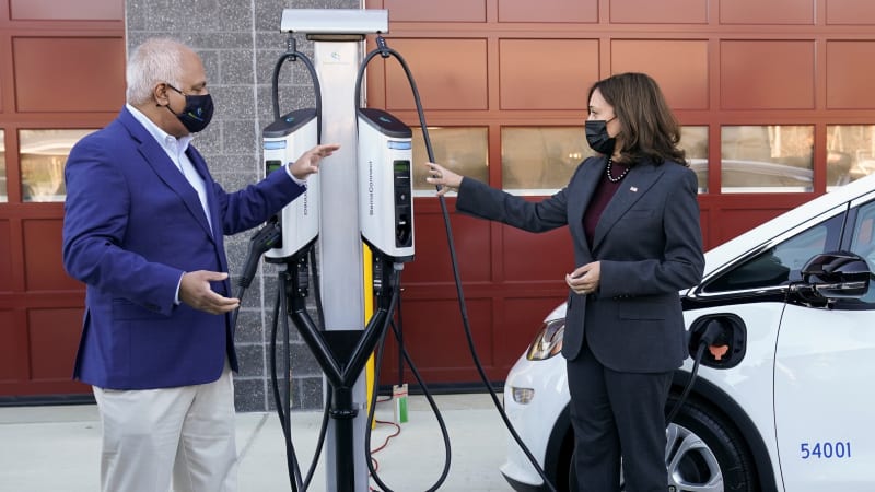 Estados Unidos propone estándares para proyectos de carga de vehículos eléctricos financiados por el gobierno