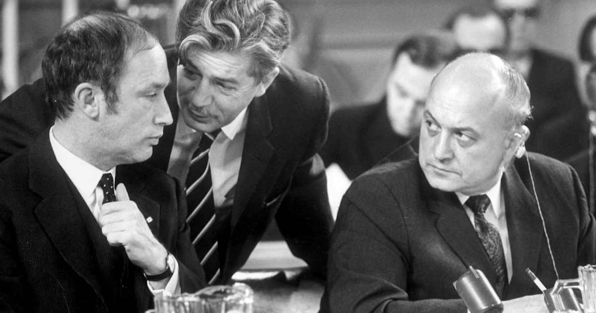 Justin Trudeau's Father Paid A Heavy Political Price For ...