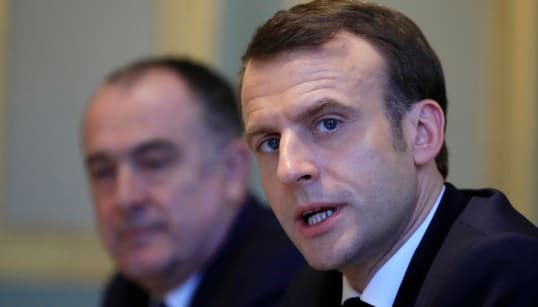 Macron écarte la possibilité d'un retour de la taxe