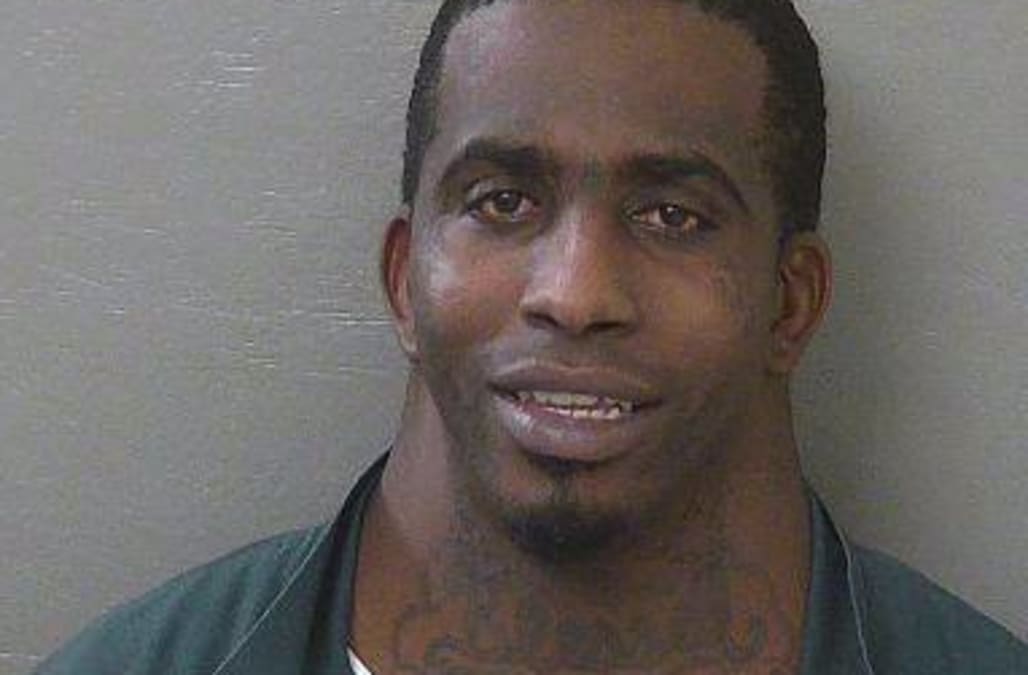 Man S Mugshot Goes Viral Due To His Unusually Large Neck My Xxx Hot Girl