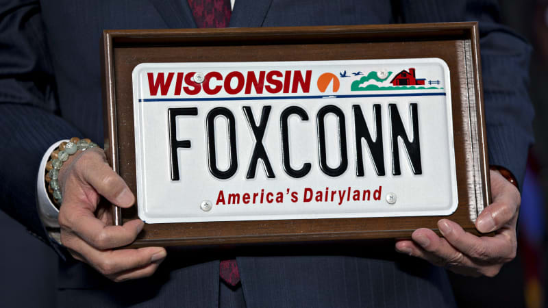 photo of New Foxconn plant could spur driverless lanes on I-94 in Wisconsin image