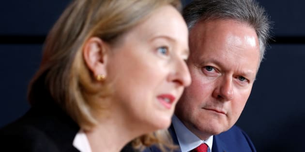 Bank of Canada governor Stephen Poloz, right, listens to senior deputy governor Carolyn Wilkins during a news conference in Ottawa on July 13, 2016.
