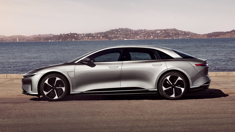 Lucid Air joins the EV price wars, gets a discount on some trims – Autoblog