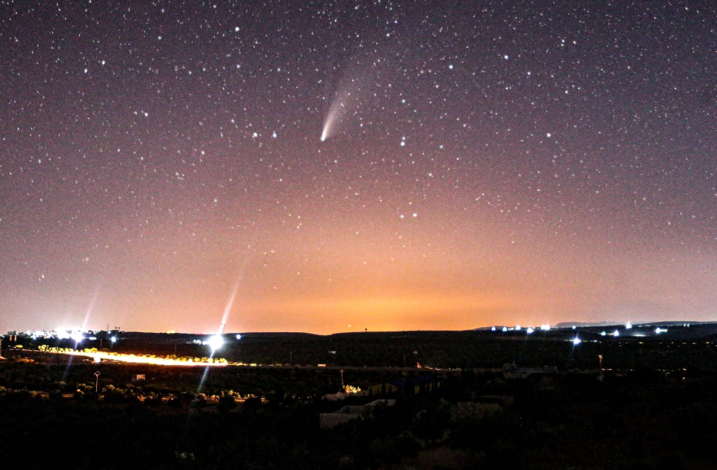 Double meteor shower could spark brilliant fireballs next week