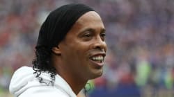 Ronaldinho soutient le candidat d'extrême droite