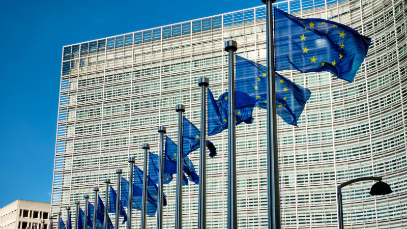 EU erreicht bahnbrechendes Verbot von Neuwagen mit Verbrennungsmotor bis 2035