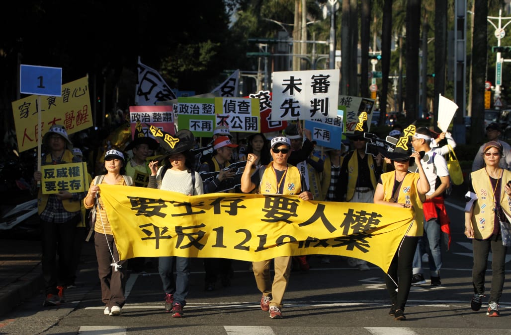Image result for taiwanese yellow vest protests