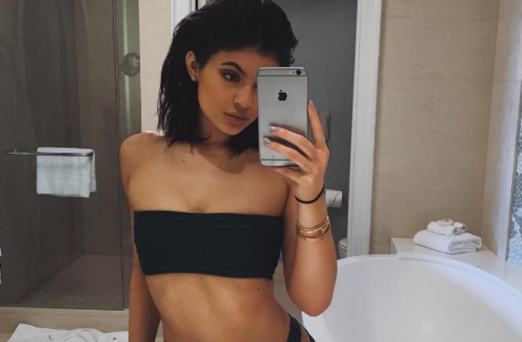 Kylie Jenners Hottest Instagrams Of 2016 