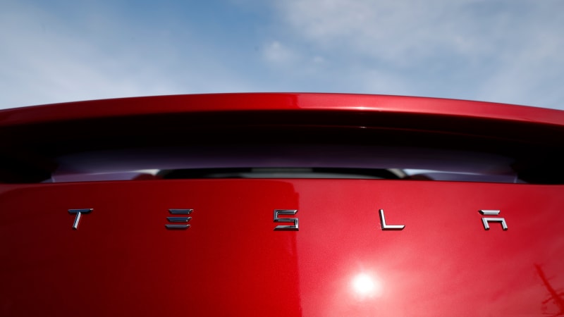 photo of Tesla reports $702 million quarterly loss, promises return to profit by Q3 image